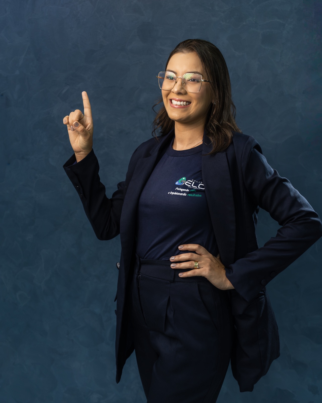 Retrato corporativo para o Grupo ELO